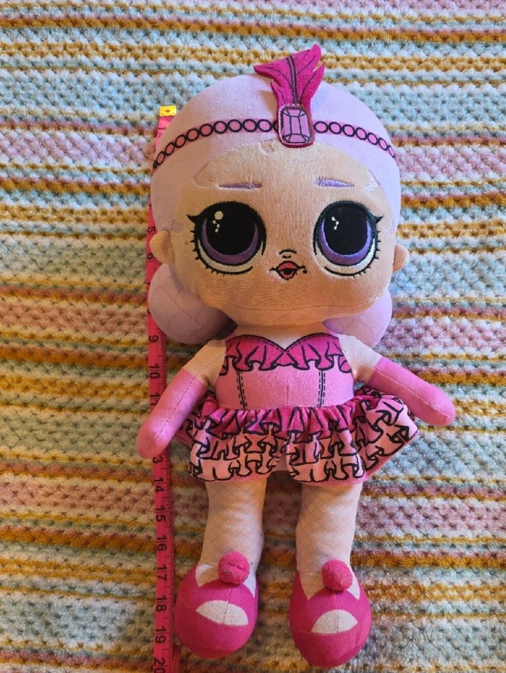 L.O.L. Surprise! Plush Doll Showbaby - Light Pink & Hot Pink.